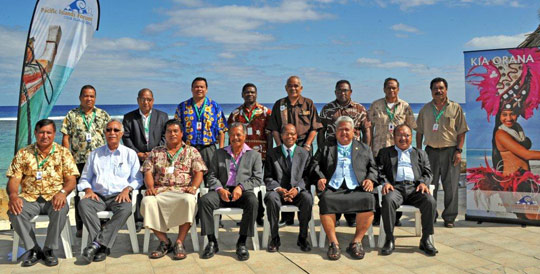 ACP Secretary General Mohamed Ibn Chamas with Pacific leaders, Cook Islands